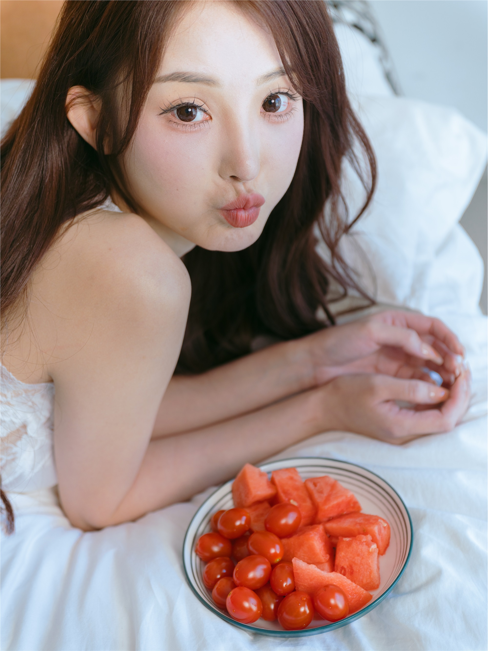 YITUYU艺图语 2025.01.11 奶油屋 文文子